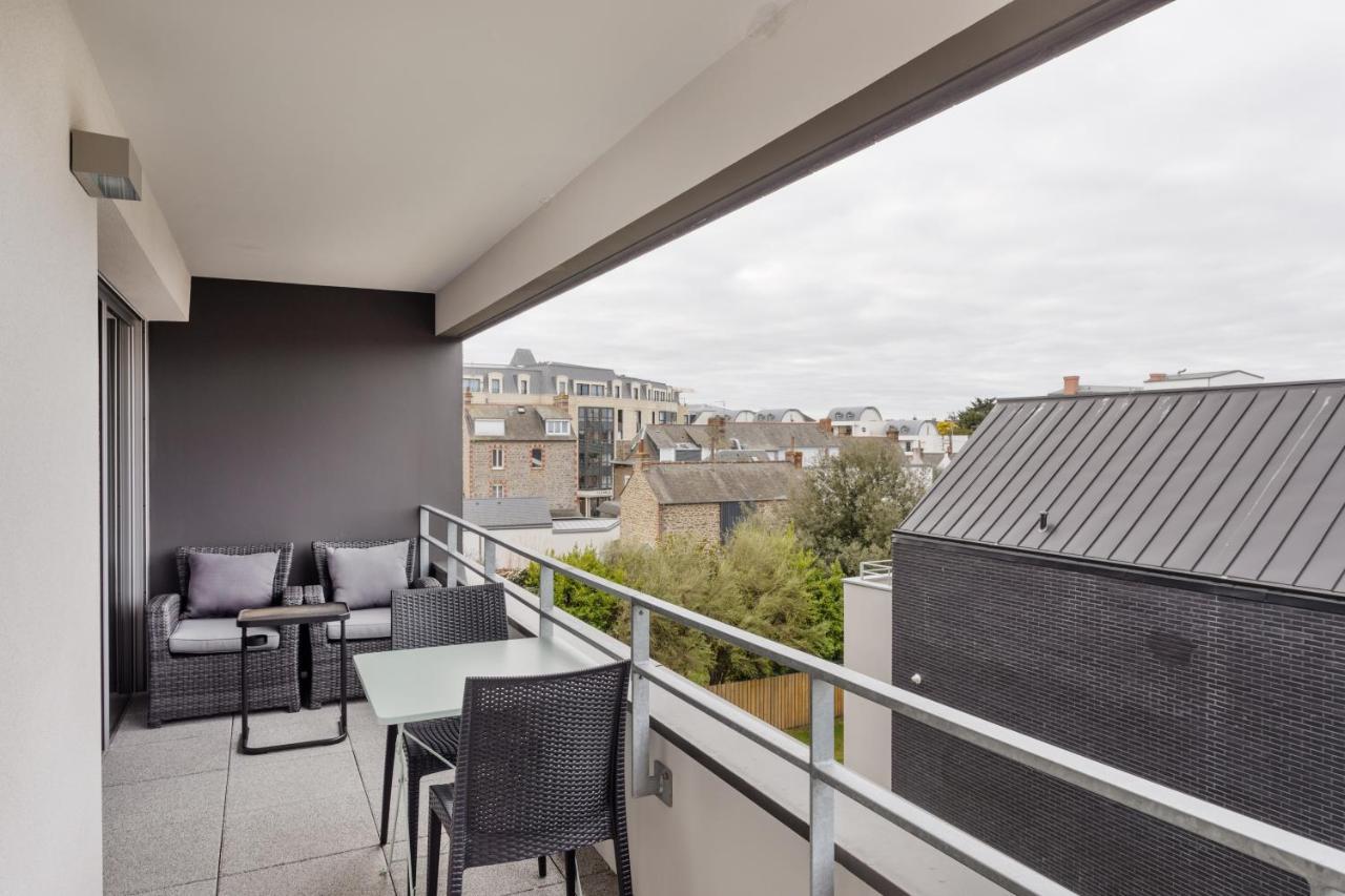Le Rochenoire - Appt Proche Plage Dinard Eksteriør billede
